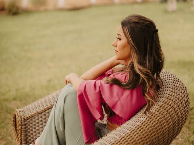 Feminino de Mayra Alves