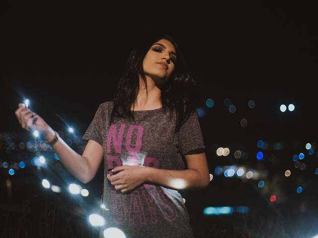 Feminino de Lívia Brangion