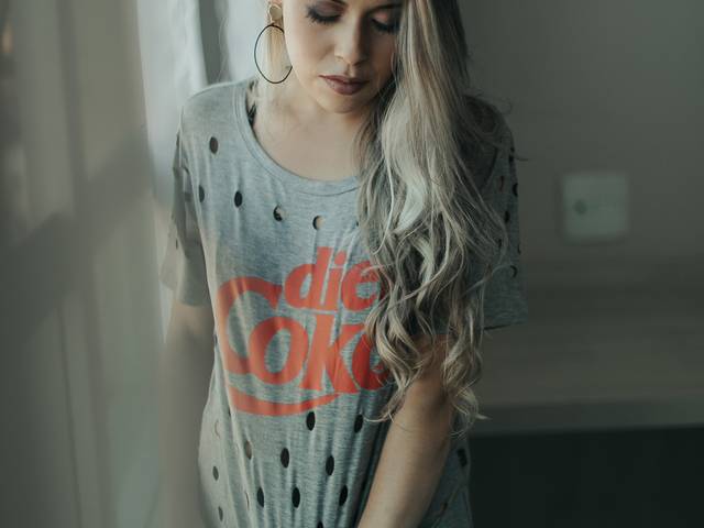 Feminino de Ana Tereza - Intimista