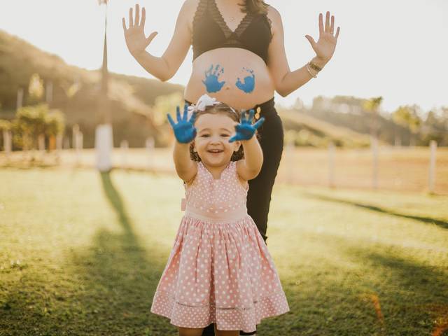 Gestante de Ana Paula e família