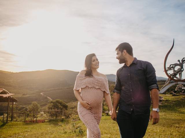 Gestante de Doce espera da Isis