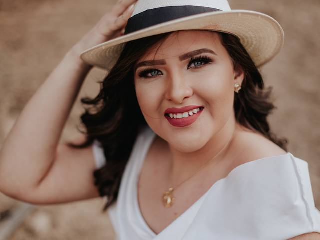 Feminino de Bruna - 15 anos!