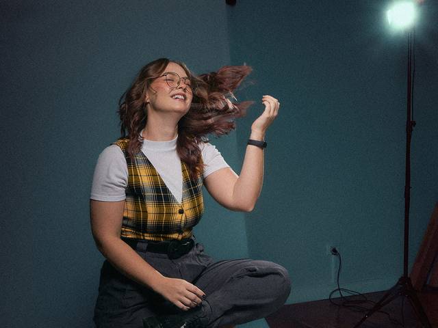 Retrato Feminino de Thamires Saboia