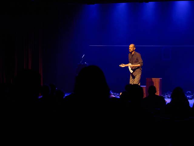 Teatro de Espetáculo Devaneios