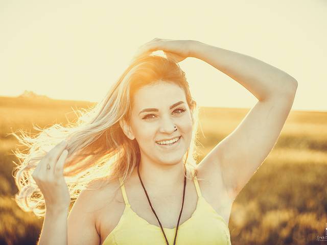 Retrato Feminino de Bruna Jordelino