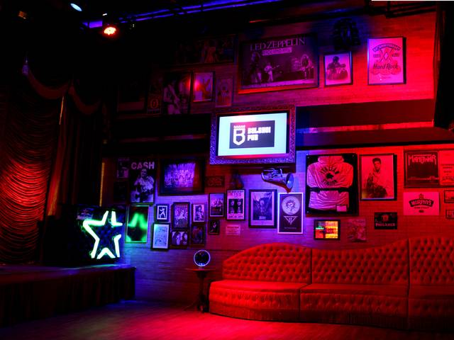 Empresariais de Bolshoi Pub