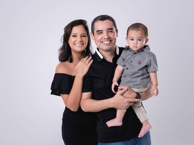 Estúdio de Isabela + Tiego + João - Ensaio Família 