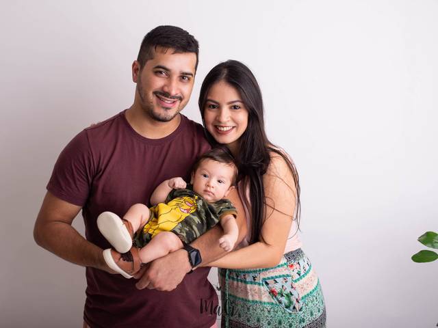 Acompanhamento  de Sessão de fotos de 2 meses do Rael