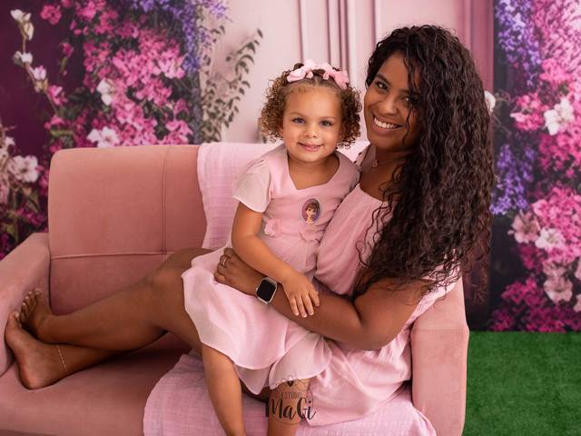 Mães 2023  de Dani e Melinda