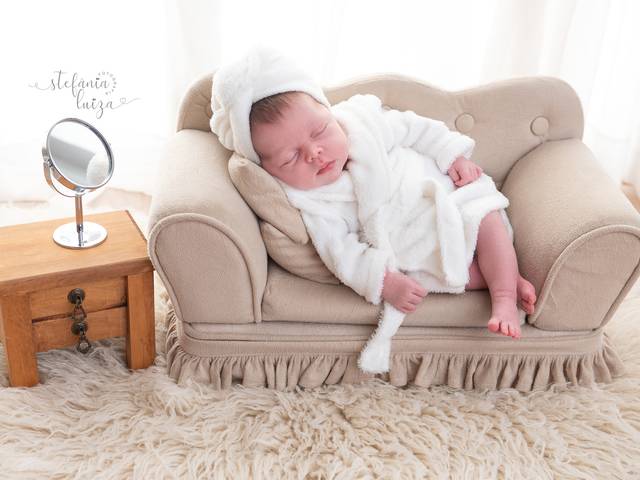 Newborn de Newborn Lavínia