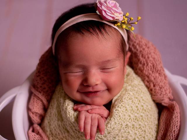 Ensaio Newborn de Lis 12 dias