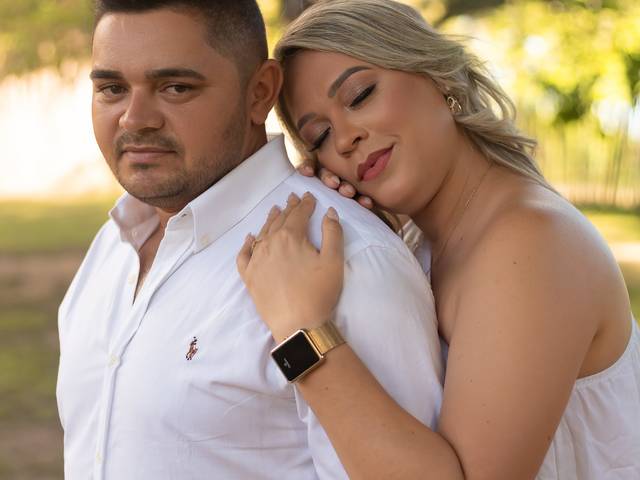 Casal de Elayne & Marcelo em seu ensaio pré wedding