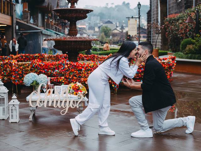Pedido de Casamento em Gramado de Thais e Nathan  | Pedido de Casamento na Fonte do Amor Eterno em Gramado.