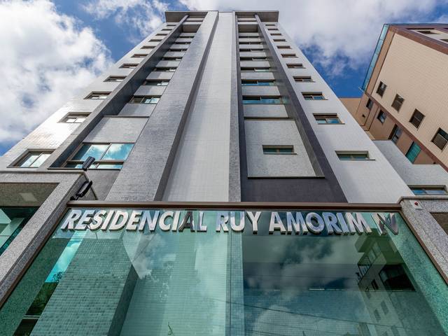Arquitetura e Interiores de Decorado- Residencial Ruy Amorim IV (Amorim Engenharia)
