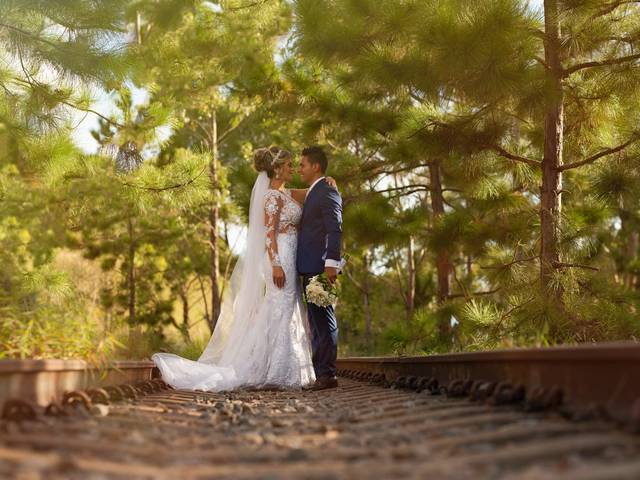 Casamentos de Thais e Vinícius