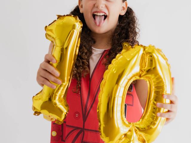 Pré-festa (Happy Birthday) de Ensaio Pré-festa - Letícia 10 anos