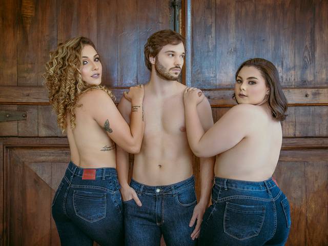 Moda de Editorial Canouazul Jeans