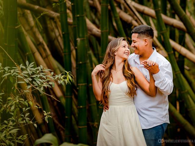 Ensaio de Casal de Ensaio Bruna & Gustavo