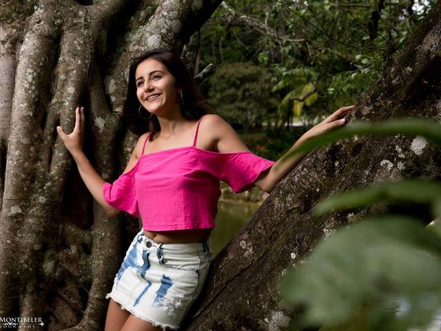 15 ANOS de Thayná & Ensaio