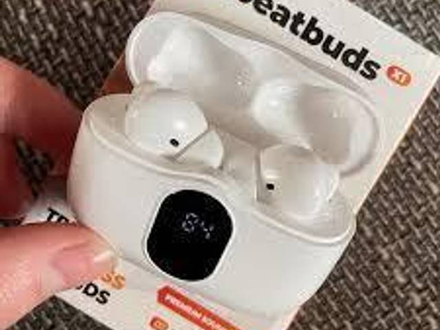 BeatBuds X1 White   of BeatBuds X1 White  ((UPDATED ALERT))