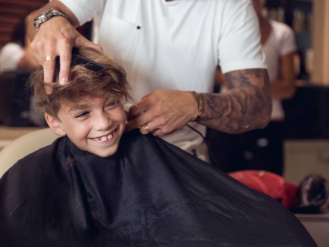 Famílias de Não é que ele cortou o cabelo? 
