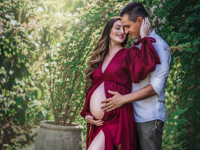 GESTANTE de DOCE ESPERA POR MIGUEL