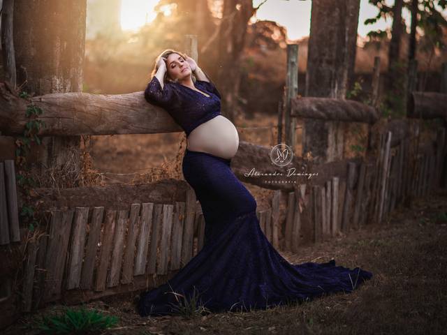 GESTANTE de ESPERANDO VALENTINA