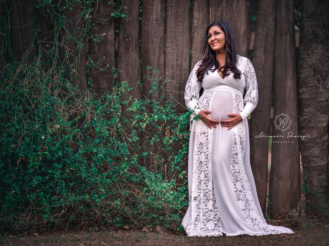 GESTANTE de À ESPERA POR NICOLAS