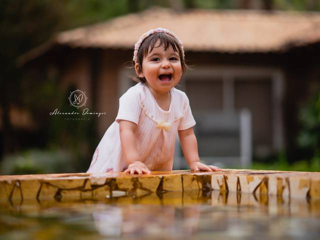 FAMÍLIA de Lara - Smash The Fruit