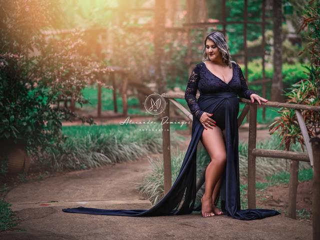 GESTANTE de DOCE ESPERA POR PIETRA