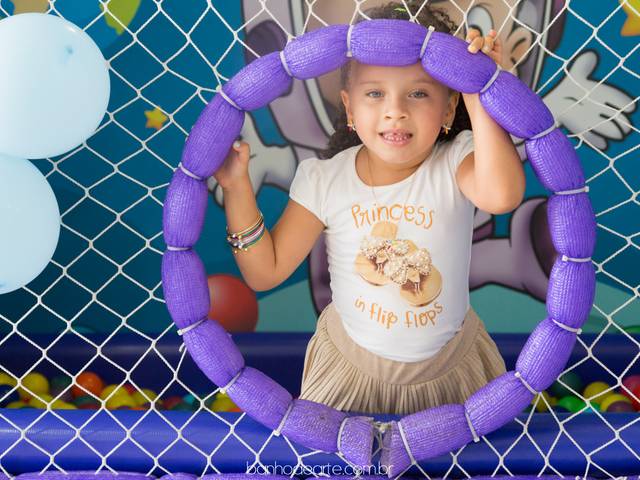 Aniversário Infantil de Tema Pequena Sereia Ariel  | Laura 4 anos