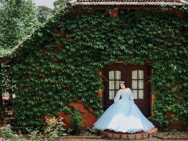 Ensaio Debutante de Aline