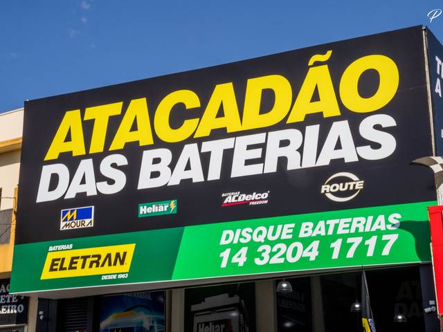 Fotografia  de Inauguração - Atacadão das Baterias Bauru