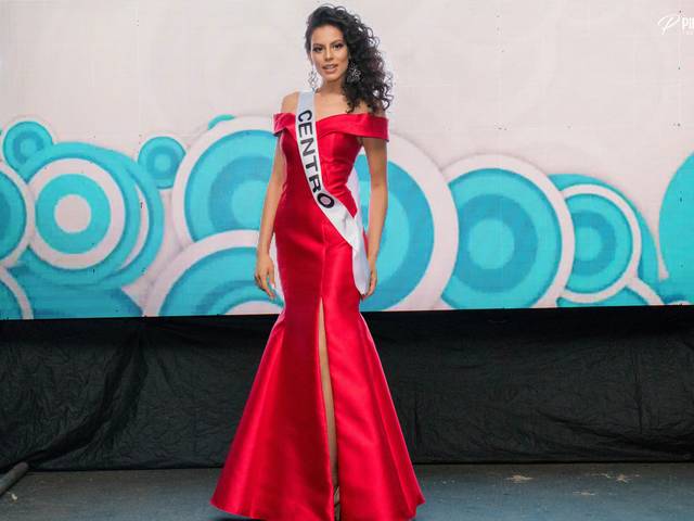 Fotografia  de Beatriz Freitas - Concurso Miss Barra Bonita 2019
