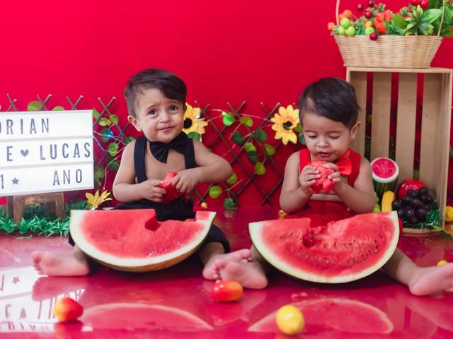 Smash The Fruit de Adrian e Lucas