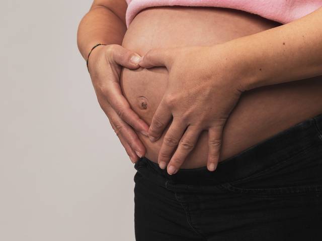 Estudio de Sessão de Grávida