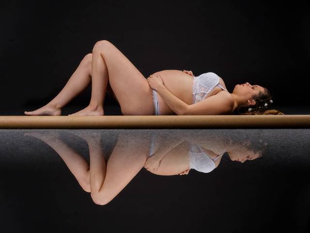 Estudio de Grávida Laura