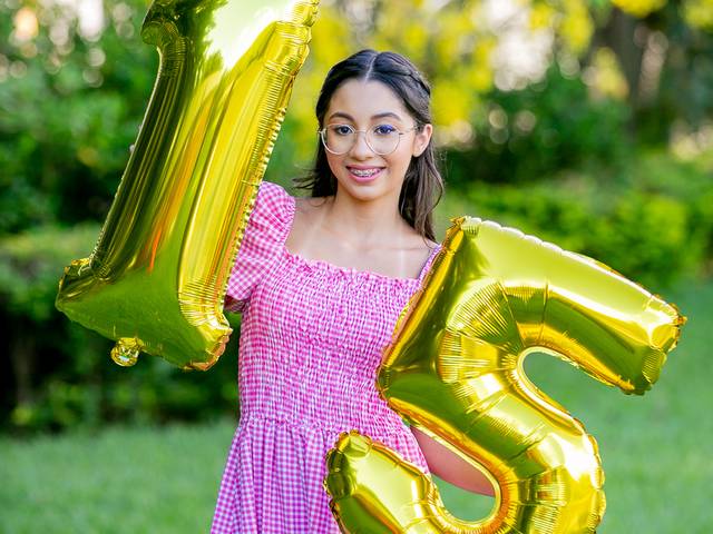 Book de ANA CLARA 15 ANOS 