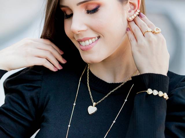 Book de Book Carol Neves - Pérola Semi Joias