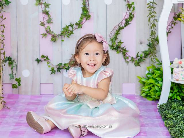 Infantil de Aniversário Laura 1 Ano 