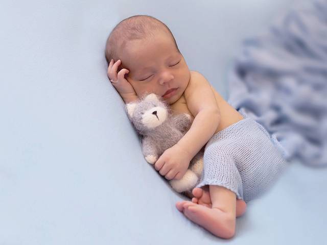 Newborn de Ensaio de Newborn João Miguel de 17 dias