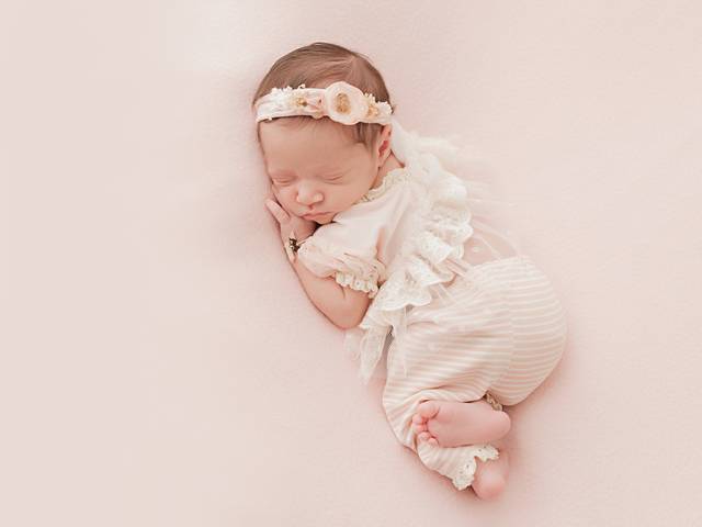 Newborn de Maya