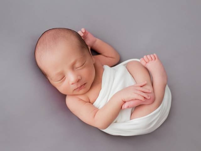 Newborn de Ravi