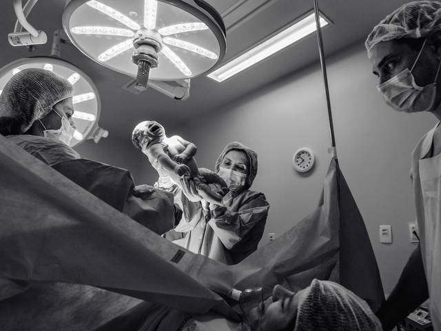 Fotografia de Parto de Eva 