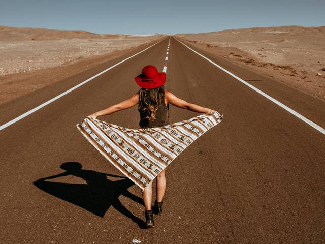 Ensaios Femininos de Coleção Outono e Inverno - Atacama - Chile