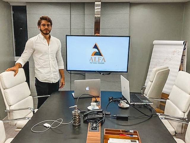 CLIPES de ALFA BOT - PROMOCIONAL