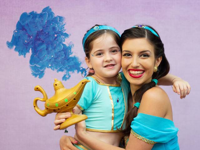 No estúdio de Ensaio com personagem