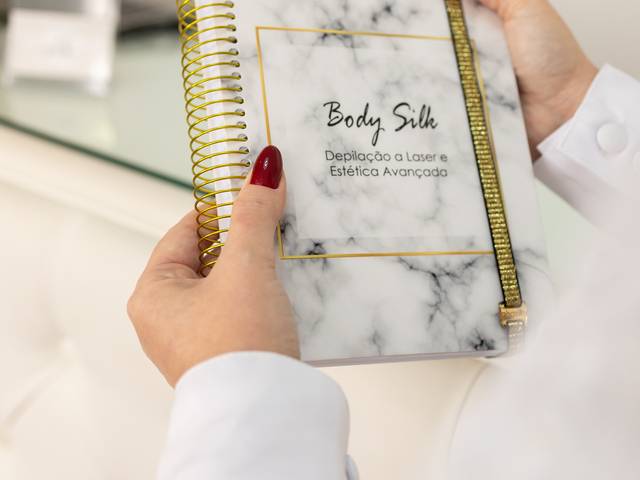 Branding de Body Silk - Juliana Silva