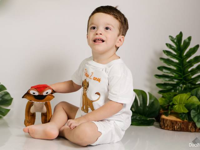 Smash the Cake de Felipe 2 Anos