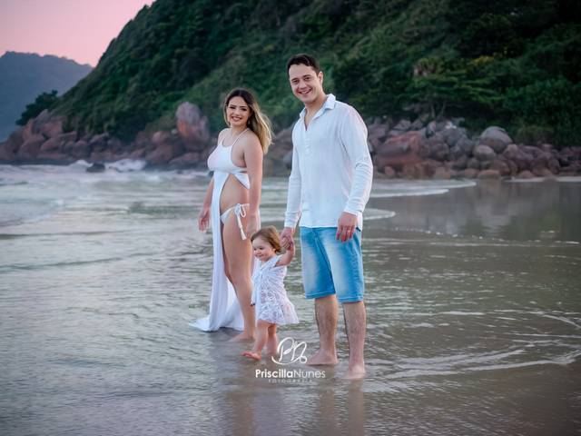 Family Session of Family is everything!